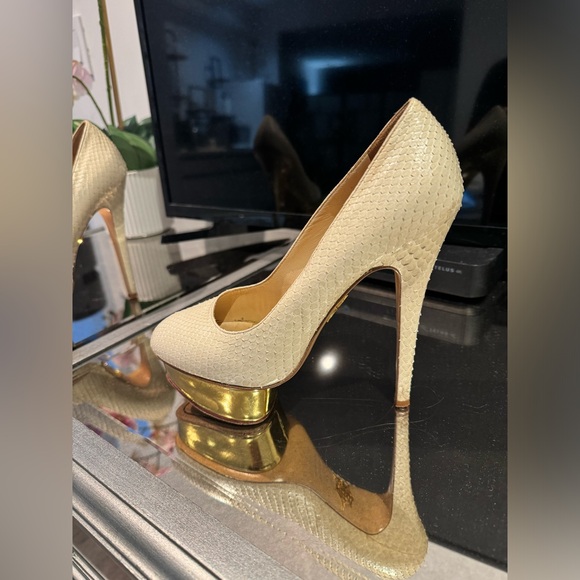 Charlotte Olympia White Python Heels - size 37 ½ - Picture 3 of 7